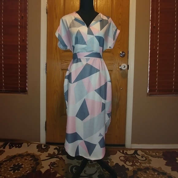 Patterned dress - Picture 1 of 4